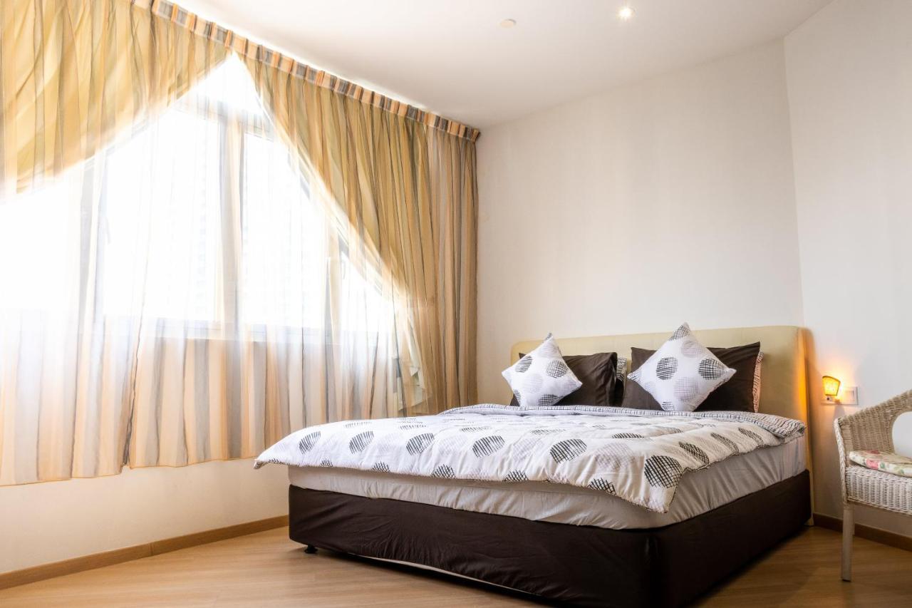 Rosebury Studio Suite By D Imperio Homestay George Town Exterior photo